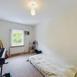 Rent 2 bedroom apartment in Bromley