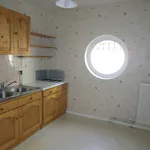 Rent 2 bedroom apartment of 47 m² in REIMS