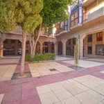 Alquilo 2 dormitorio apartamento de 188 m² en Murcia