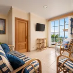 Rent 2 bedroom apartment of 150 m² in Ponta do Sol