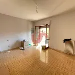 Affitto 3 camera appartamento di 120 m² in benevento