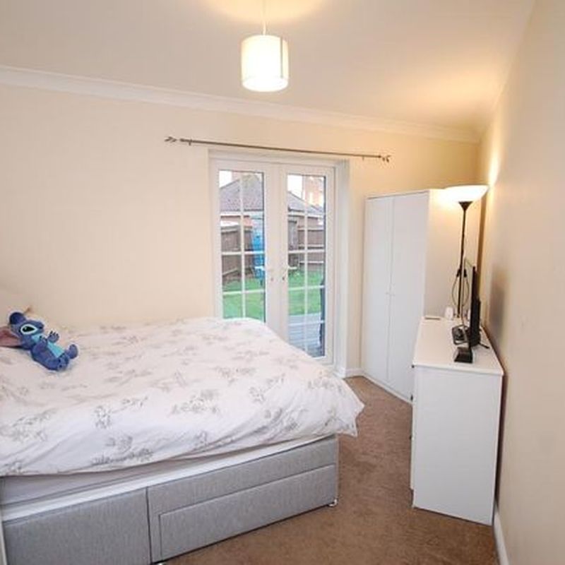 Flat to rent in Caxton Close, Tiptree, Colchester CO5 Newtown