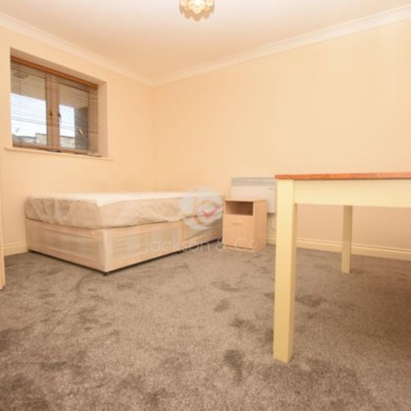 Flat to rent in Albany Gardens, Colchester CO2 Layer-de-la-Haye
