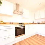 Rent 2 bedroom flat in Salford