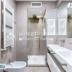 Rent 3 bedroom apartment of 85 m² in Milan