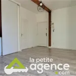 Rent 2 bedroom apartment of 36 m² in Montlucon