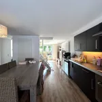 Instapklaar duplex-appartement met 2 slaapkamers & zonnig...