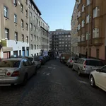 Pronajměte si 1 ložnic/e byt o rozloze 38 m² v Prague