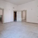 Affitto 6 camera appartamento di 160 m² in Conversano