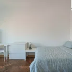 Rent 15 bedroom apartment in Lisbon