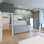 Rent 1 bedroom apartment of 35 m² in Berlin