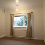 Rent 3 bedroom house in East Midlands