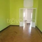 Rent 7 bedroom apartment of 210 m² in Milano