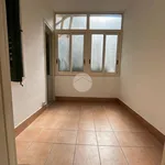 Affitto 4 camera appartamento di 120 m² in Palermo