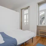 Rent 2 bedroom apartment of 110 m² in Porto