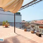 Rent 5 bedroom apartment of 250 m² in Naples