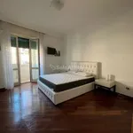 Rent 3 bedroom apartment of 124 m² in Naples