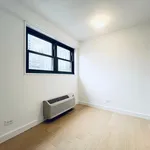 Rent 2 bedroom apartment in Manhattan