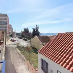 Rent 1 bedroom apartment in Lisbon