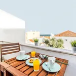 Rent 2 bedroom apartment of 100 m² in Lisbon