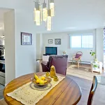 Rent 1 bedroom apartment in Sherbrooke