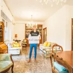 Rent a room of 130 m² in rome