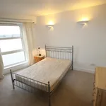 Rent 2 bedroom apartment in London