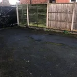 Rent 4 bedroom house in Wolverhampton