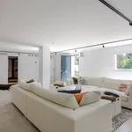 Rent 3 bedroom house of 1200 m² in Marbella