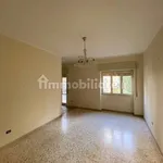 Rent 5 bedroom apartment of 155 m² in Naples