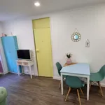 Rent 1 bedroom apartment of 35 m² in Lisbon