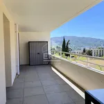 Appartement de 60 m² avec 3 chambre(s) en location à Marseille