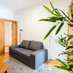 Rent a room of 180 m² in Madrid