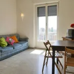 Rent a room of 120 m² in milan