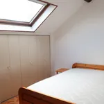 Rent 2 bedroom apartment of 27 m² in REIMS