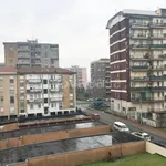 Affitto 3 camera appartamento di 110 m² in San Giuliano Milanese