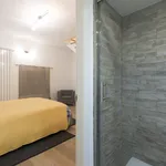 Rent 1 bedroom apartment in Milan