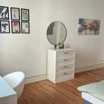 Rent a room of 120 m² in Berlin