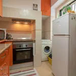 Rent a room of 64 m² in lisbon