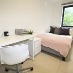 Rent 3 bedroom apartment in Yorkshire And The Humber