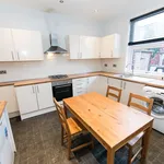 Rent 4 bedroom house in Leeds