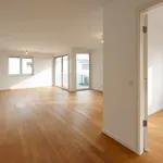 Miete 3 Schlafzimmer wohnung von 82 m² in Frankfurt