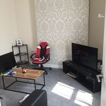 Rent 2 bedroom flat in West Midlands