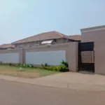 Rent 3 bedroom house of 90 m² in Pretoria