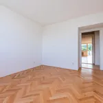 Pronajměte si 3 ložnic/e byt o rozloze 83 m² v Praha 6 - Veleslavín