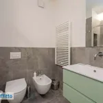 Rent 2 bedroom apartment of 55 m² in Milan