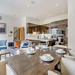 Rent 3 bedroom flat of 113 m² in London