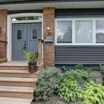 Rent 6 bedroom house of 102 m² in Toronto