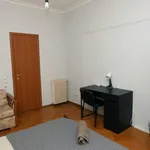 Rent 4 bedroom apartment in Athens