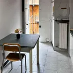 Rent a room in turin